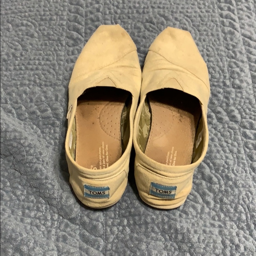 Toms Classic Canvas Shoes